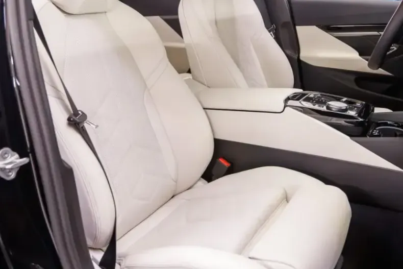 BMW 520 (Seria 5) din 2024 cu 10.800 km - oferta BMW232549 - foto 10