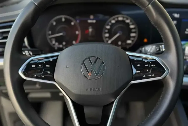 Volkswagen Touareg din 2023 cu 149.000 km - oferta VOL232553 - foto 22