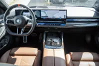 BMW i5 (Seria 5) din 2024 cu 16.554 km - oferta BMW232557 - foto 7