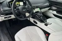 Aston Martin V8 Vantage din 2024 cu 10.000 km - oferta AST232559 - foto 3