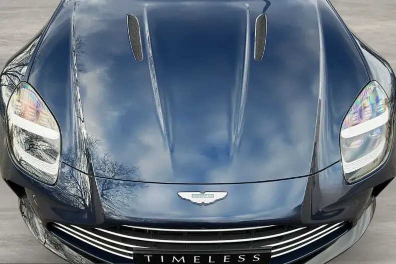 Aston Martin V8 Vantage din 2024 cu 10.000 km - oferta AST232559 - foto 17