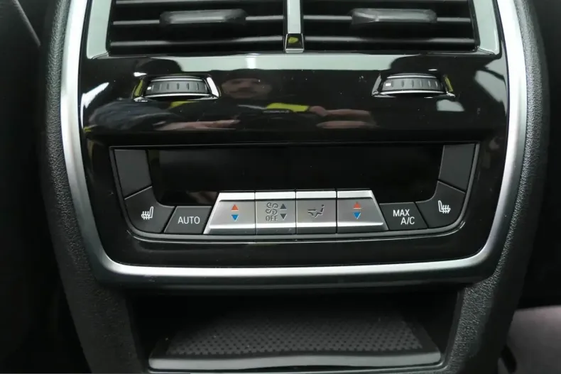 BMW X5 (Seria X) din 2024 cu 20.284 km - oferta BMW232567 - foto 6