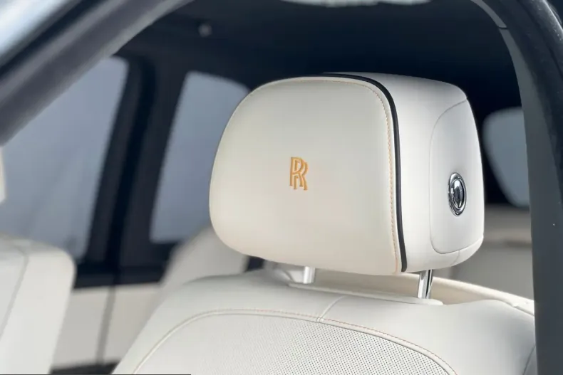 Rolls-Royce Cullinan din 2023 cu 15.884 km - oferta ROL232571 - foto 19