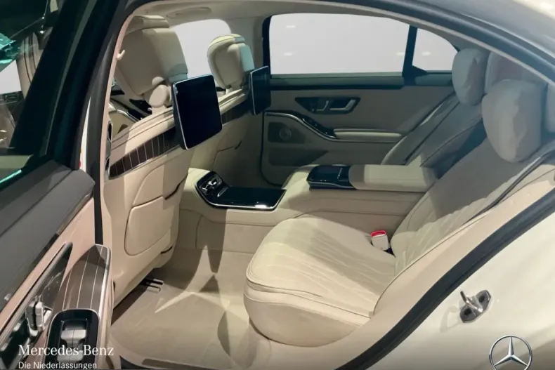 Mercedes-Benz S 63 AMG (Clasa S) din 2025 cu 11.159 km - oferta MER232574 - foto 12