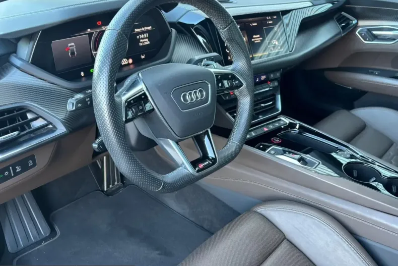 Audi RS e-tron GT din 2022 cu 85.000 km - oferta AUD232578 - foto 10