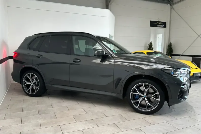 BMW X5 (Seria X) din 2023 cu 92.180 km - oferta BMW232581 - foto 4