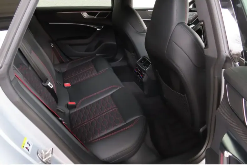 Audi RS7 din 2024 cu 13.864 km - oferta AUD232582 - foto 12