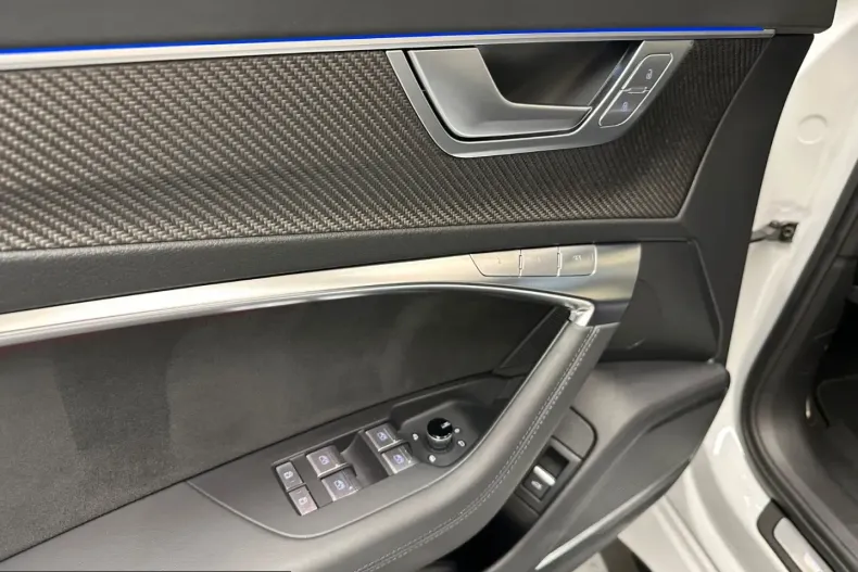 Audi RS6 din 2024 cu 22.000 km - oferta AUD232589 - foto 12