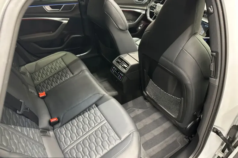 Audi RS6 din 2024 cu 22.000 km - oferta AUD232589 - foto 17