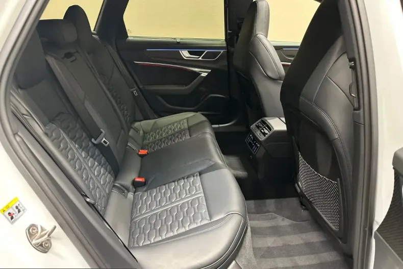 Audi RS6 din 2024 cu 22.000 km - oferta AUD232589 - foto 18