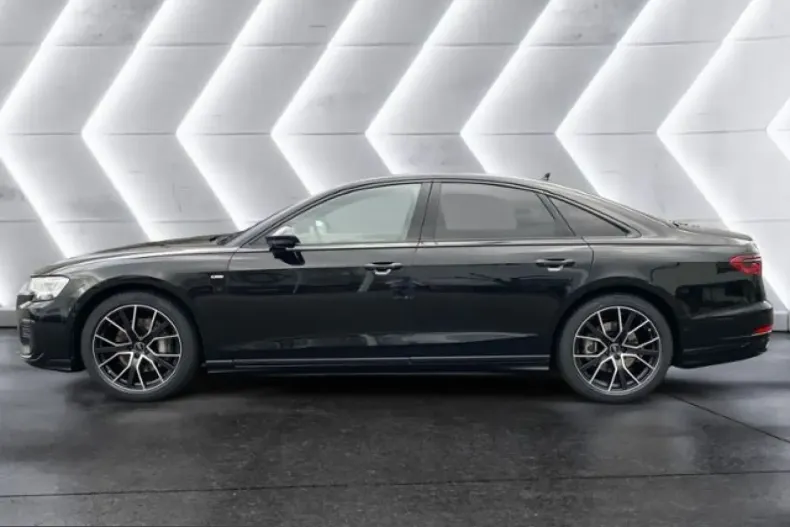 Audi A8 din 2024 cu 25.750 km - oferta AUD232593 - foto 3
