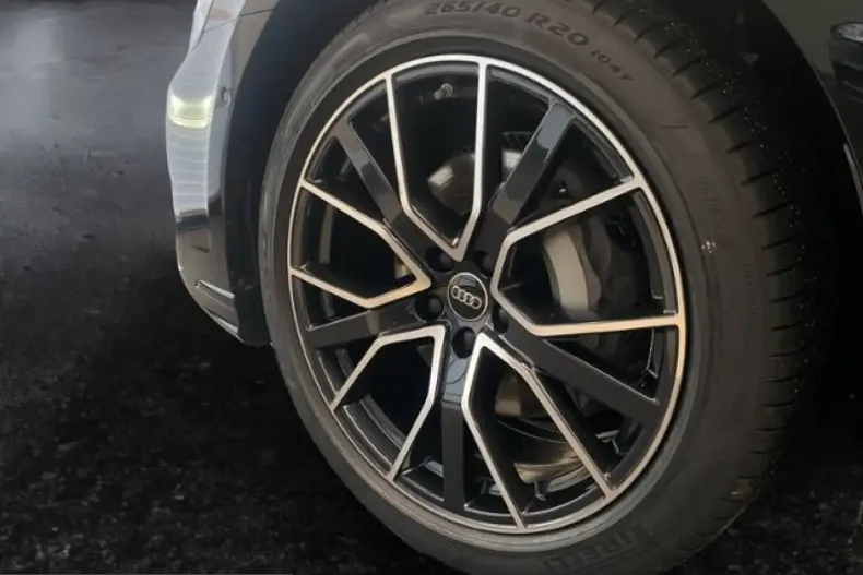 Audi A8 din 2024 cu 25.750 km - oferta AUD232593 - foto 14