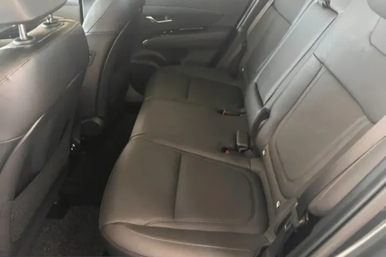 Hyundai Tucson din 2024 cu 18.000 km - oferta HYU232600 - foto 16