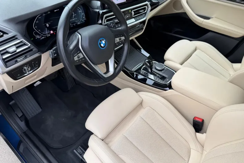 BMW X3 (Seria X) din 2021 cu 85.585 km - oferta BMW232609 - foto 13