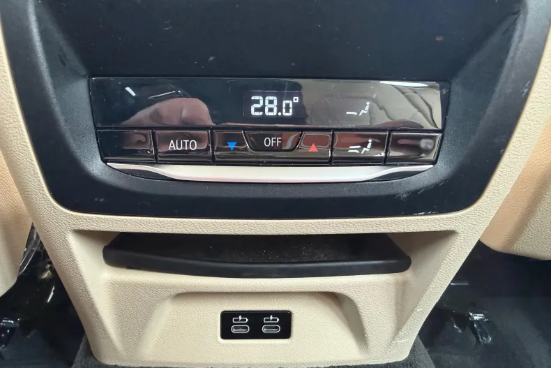 BMW X3 (Seria X) din 2021 cu 85.585 km - oferta BMW232609 - foto 22