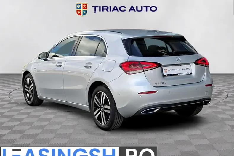 Mercedes-Benz A 250 (Clasa A) din 2020 cu 87.935 km - oferta MER232610 - foto 4