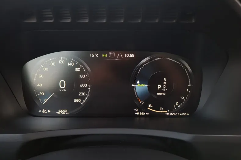 Volvo XC90 din 2021 cu 82.063 km - oferta VOL232611 - foto 10
