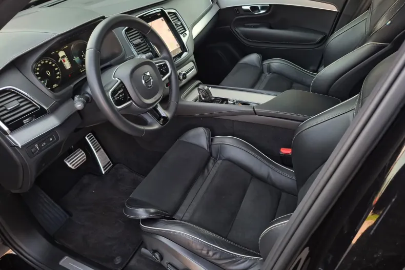Volvo XC90 din 2021 cu 82.063 km - oferta VOL232611 - foto 14