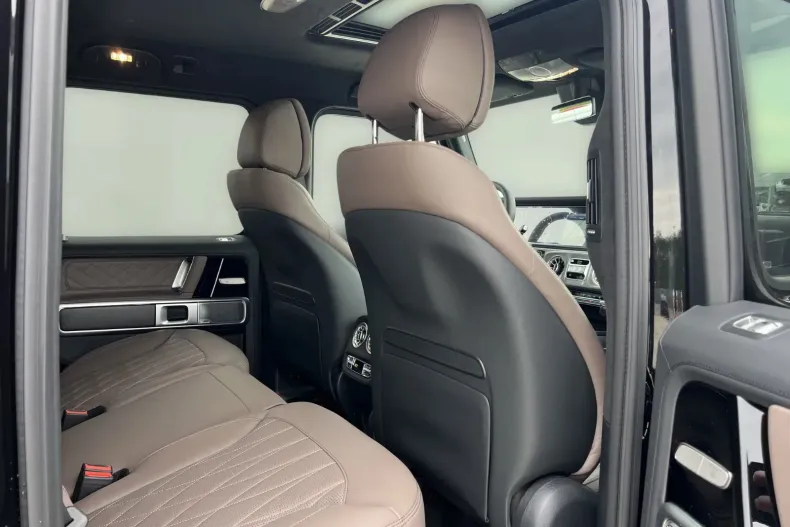 Mercedes-Benz G (Clasa G) din 2026 cu 10 km - oferta MER232622 - foto 13