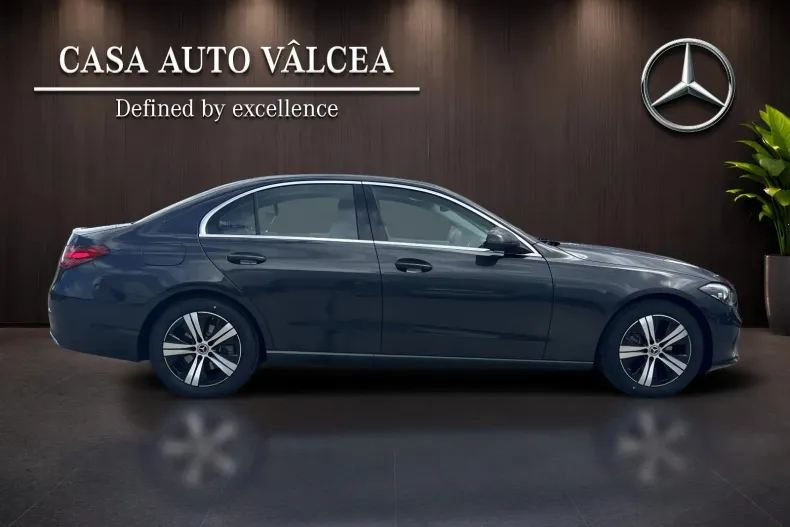Mercedes-Benz C 180 (Clasa C) din 2026 cu 10 km - oferta MER232626 - foto 6
