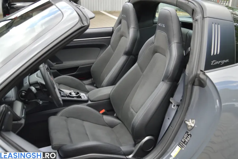 Porsche 911 din 2025 cu 13.000 km - oferta POR232631 - foto 3