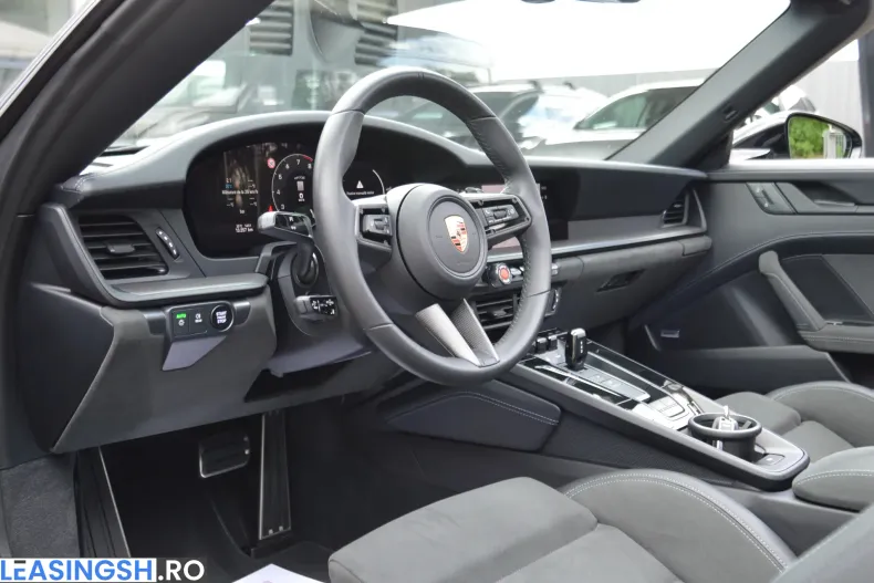 Porsche 911 din 2025 cu 13.000 km - oferta POR232631 - foto 7