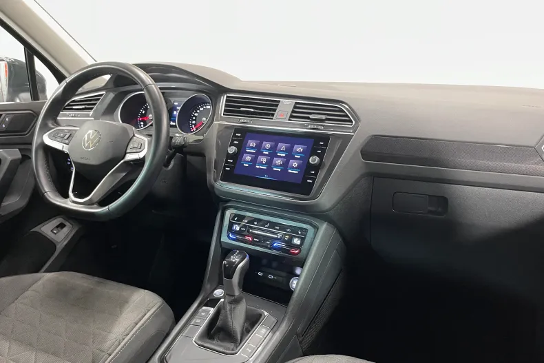 Volkswagen Tiguan din 2023 cu 67.900 km - oferta VOL232636 - foto 8