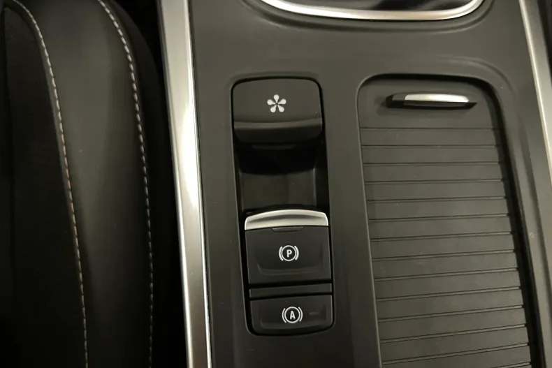 Renault Megane din 2022 cu 84.065 km - oferta REN232637 - foto 25