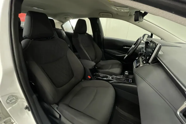 Toyota Corolla din 2022 cu 64.637 km - oferta TOY232639 - foto 10