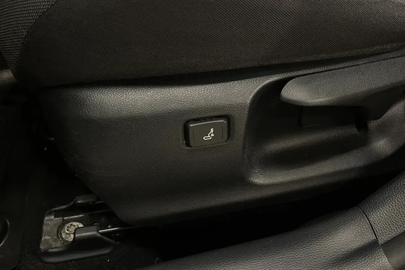 Toyota Corolla din 2022 cu 64.637 km - oferta TOY232639 - foto 17