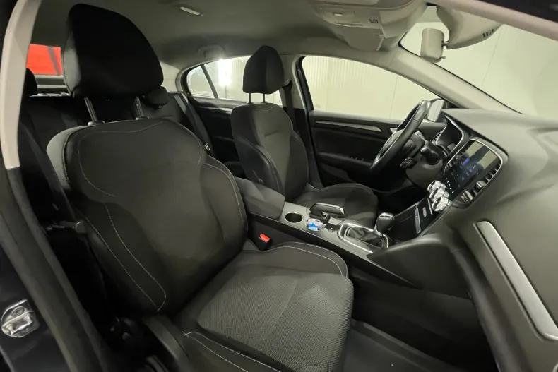 Renault Megane din 2022 cu 90.813 km - oferta REN232641 - foto 10