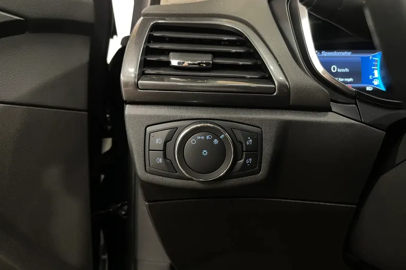 Ford Mondeo din 2022 cu 82.056 km - oferta FOR232645 - foto 25