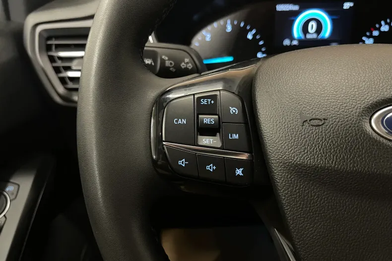 Ford Focus din 2021 cu 125.224 km - oferta FOR232647 - foto 23