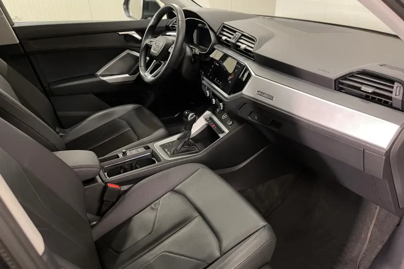 Audi Q3 din 2022 cu 50.128 km - oferta AUD232650 - foto 10