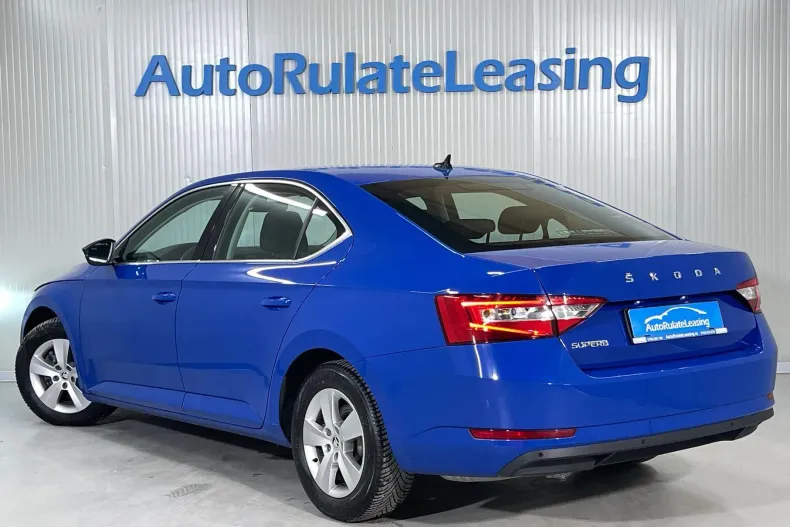 Skoda Superb din 2022 cu 76.406 km - oferta SKO232652 - foto 4