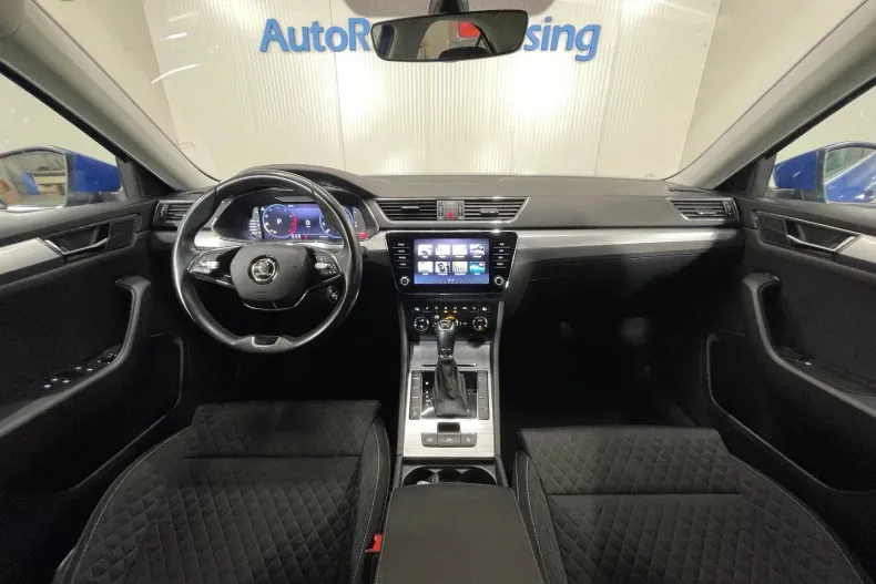 Skoda Superb din 2022 cu 76.406 km - oferta SKO232652 - foto 7