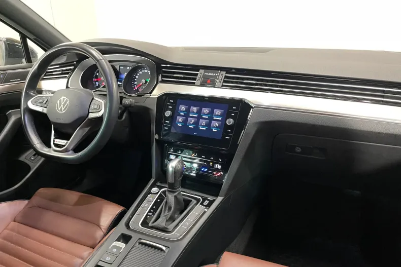 Volkswagen Passat din 2021 cu 78.361 km - oferta VOL232656 - foto 8