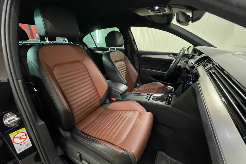 Volkswagen Passat din 2021 cu 78.361 km - oferta VOL232656 - foto 10