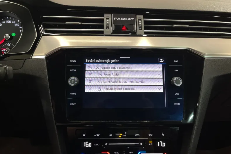 Volkswagen Passat din 2021 cu 78.361 km - oferta VOL232656 - foto 18