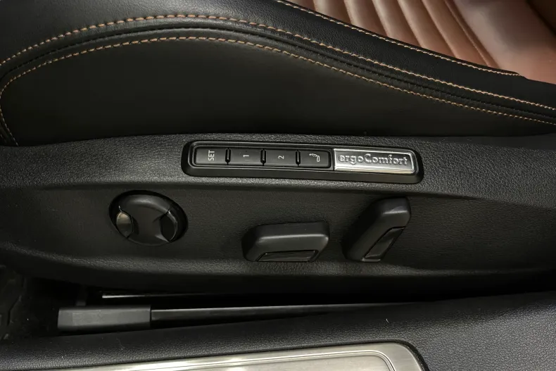 Volkswagen Passat din 2021 cu 78.361 km - oferta VOL232656 - foto 20