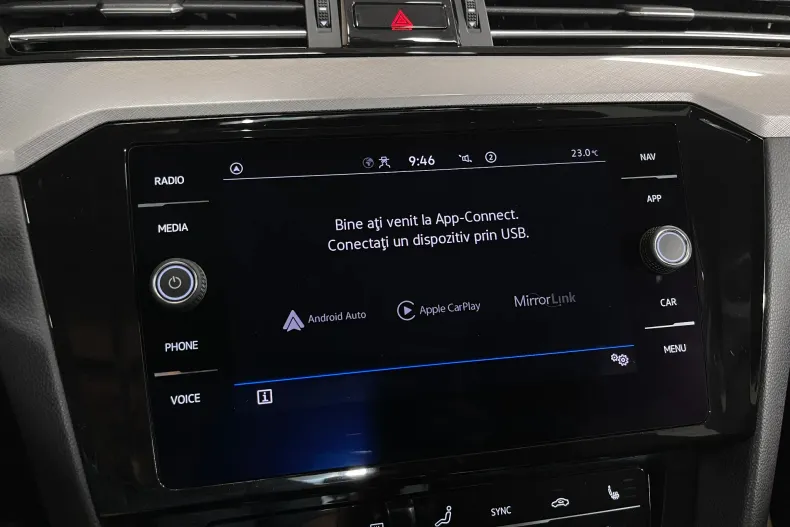 Volkswagen Passat din 2022 cu 63.789 km - oferta VOL232658 - foto 15