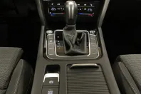 Volkswagen Passat din 2022 cu 63.789 km - oferta VOL232658 - foto 21