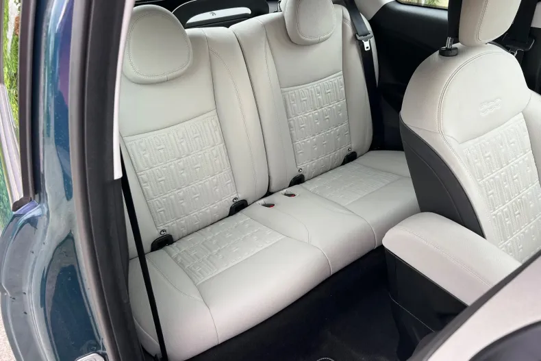 Fiat 500e din 2024 cu 21.000 km - oferta FIA232670 - foto 8