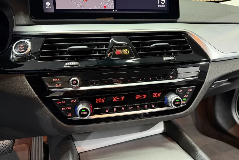 BMW 520d (Seria 5) din 2022 cu 168.808 km - oferta BMW232675 - foto 10