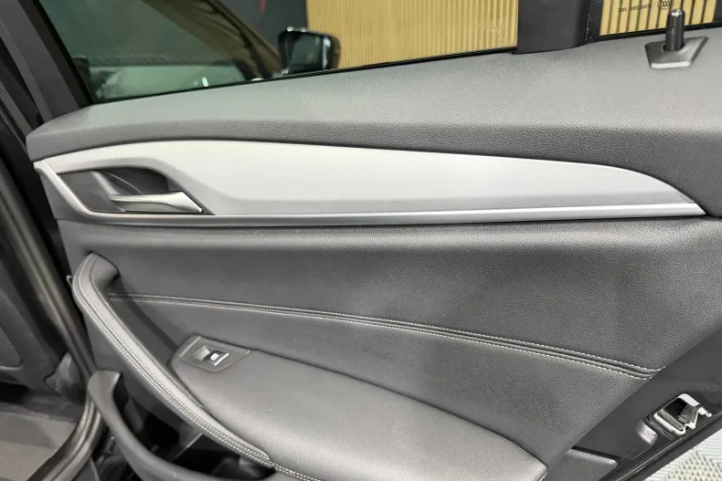 BMW 520d (Seria 5) din 2022 cu 168.808 km - oferta BMW232675 - foto 21