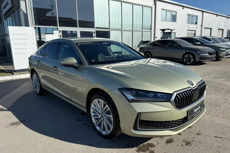 Skoda Superb din 2025 cu 1 km - oferta SKO232677 - foto 1