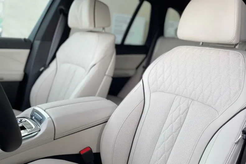 BMW X5 (Seria X) din 2025 cu 4.000 km - oferta BMW232679 - foto 9