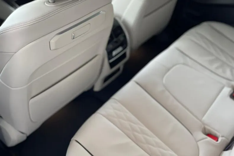 BMW X5 (Seria X) din 2025 cu 4.000 km - oferta BMW232679 - foto 11