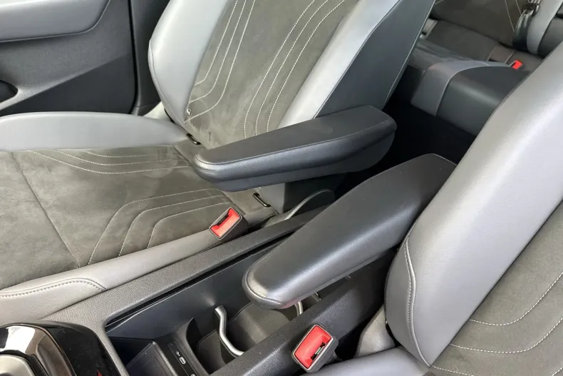 Volkswagen ID.4 din 2022 cu 107.585 km - oferta VOL232680 - foto 15