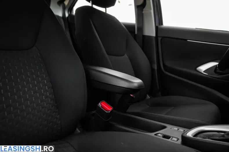 Toyota Yaris Cross din 2025 cu 32.344 km - oferta TOY232696 - foto 24